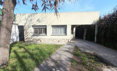 Casa 4 ambientes en alquiler,Burzaco