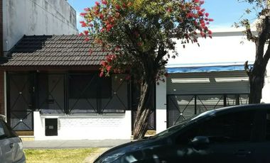 VENTA CASA 3 AMBIENTES - RAMOS MEJIA