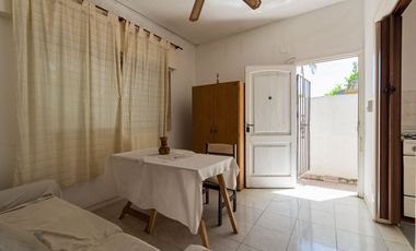 VENTA PH 2 AMB. Y PATIO CERRADO EN RAMOS MEJIA