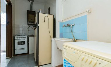 VENTA PH 2 AMB. Y PATIO CERRADO EN RAMOS MEJIA