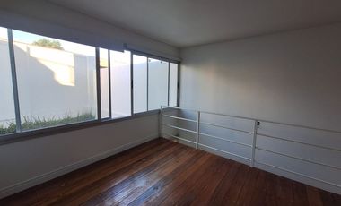 DEPTO2AMB ALQUILER URQUIZA COCHERA PARRILLA JARDIN