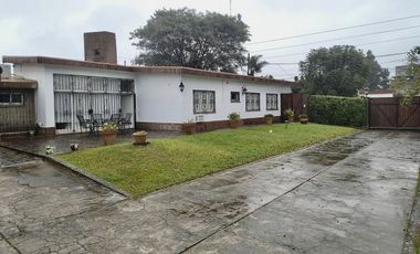 Alquiler casa 4 amb con patio y pileta -Jose C Paz