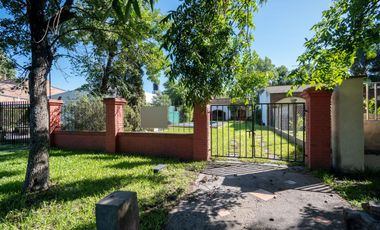 VENTA CASA QUINTA en Sauce viejo J. Newbery