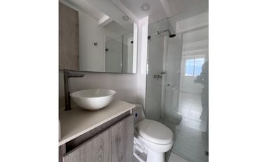 Venta de apartamento en Sabaneta – Ubicación privilegiada parte baja