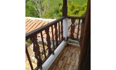 SE VENDE CASA CAMPESTRE EN AMAGA ANTIOQUIA