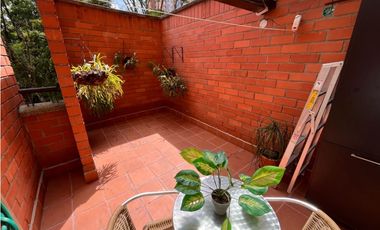 APARTAMENTO EN VENTA EN EL POBLADO SECTOR TRANSV SUPERIOR CON LA 10