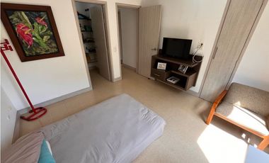 APARTAMENTO EN VENTA EN EL POBLADO SECTOR TRANSV SUPERIOR CON LA 10