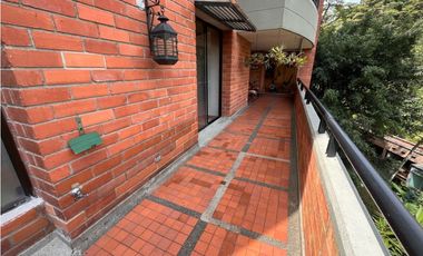 APARTAMENTO EN VENTA EN EL POBLADO SECTOR TRANSV SUPERIOR CON LA 10