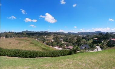 ESPECTACULAR CASA CAMPESTRE EN UNIDAD CERRADA A LA VENTA EN EL RETIRO