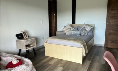 ESPECTACULAR CASA CAMPESTRE EN UNIDAD CERRADA A LA VENTA EN EL RETIRO