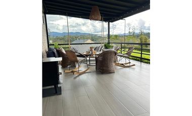 ESPECTACULAR CASA CAMPESTRE EN UNIDAD CERRADA A LA VENTA EN EL RETIRO