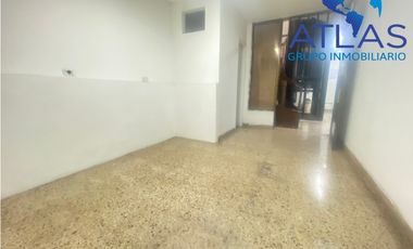 ARRIENDO LOCAL CARRERA 33 / BUCARAMANGA COD: 867