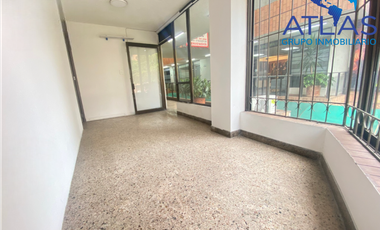 ARRIENDO LOCAL CARRERA 33 COD: 866