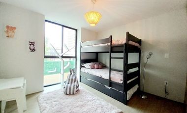 CASA EN VENTA en Zibatá, de 3 recámaras y roof garden