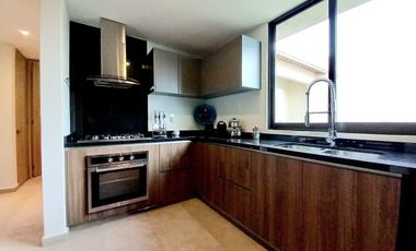 CASA EN VENTA en Zibatá, de 3 recámaras y roof garden