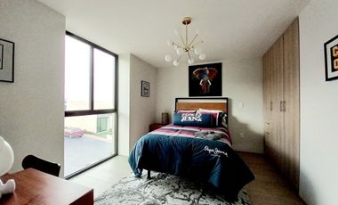 CASA EN VENTA en Zibatá, de 3 recámaras y roof garden