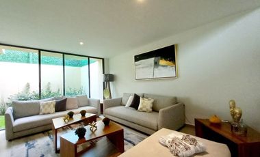 CASA EN VENTA en Zibatá, de 3 recámaras y roof garden