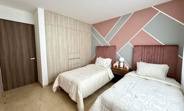 CASA EN VENTA CON AMENIDADES, EN ZIBATÁ, QUÉRERARO