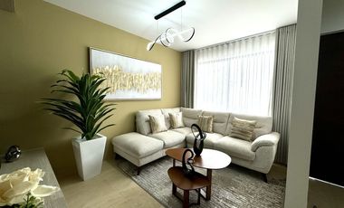 CASA EN VENTA CON AMENIDADES, EN ZIBATÁ, QUÉRERARO