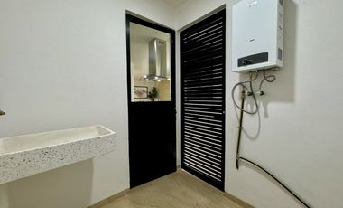 CASA EN VENTA CON AMENIDADES, EN ZIBATÁ, QUÉRERARO