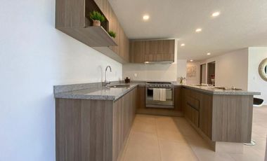 VENTA DE DEPARTAMENTO CON AMPLIO JARDÍN EN ZARÚ