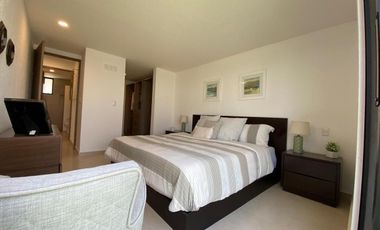 VENTA DE DEPARTAMENTO CON AMPLIO JARDÍN EN ZARÚ