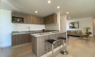 VENTA DE DEPARTAMENTO CON AMPLIO JARDÍN EN ZARÚ