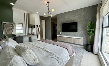 CASA EN VENTA CON RECÁMARA EN PLANTA BAJA Y SÓTANO EN ZIBATÁ, QUERÉTARO