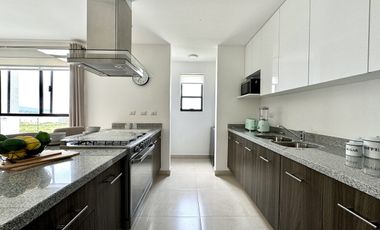 CASA EN VENTA CON RECÁMARA EN PLANTA BAJA Y SÓTANO EN ZIBATÁ, QUERÉTARO