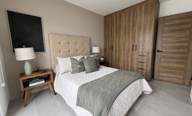 CASA EN VENTA EN ZIBATÁ, Querétaro, de cuatro recámaras, jardín y roof garden