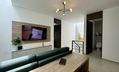 CASA EN VENTA, HABITACIONES AMPLIAS, ZIBATÁ, QUÉRETARO