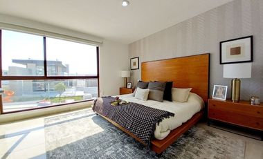 CASA EN VENTA EN ZIBATÁ, QUERÉTARO, con cochera techada para dos autos