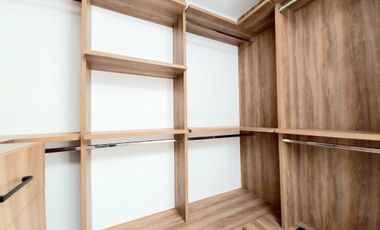 CASA EN VENTA EN ZIBATÁ Querétaro, con opción a recámara en planta baja y jardín