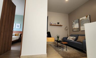 VENTA DE CASA EN ZIBATÁ, con opción a cuarta recámara en planta baja