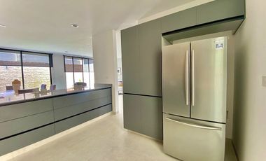 CASA EN VENTA EN ZIBATÁ, con opción a recamara en planta baja