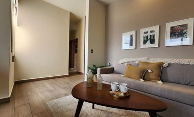 CASA EN VENTA EN ZIBATÁ, Qro., estudio con opción a recámara en planta baja