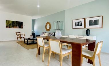 CASA EN VENTA EN ZIBATÁ, estudio, bar y jardín