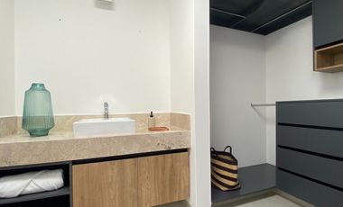 CASA EN VENTA EN ZIBATÁ, estudio, bar y jardín