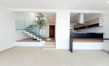 CASA EN VENTA EN ZIBATÁ, con vistas espectaculares