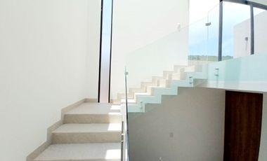 CASA EN VENTA EN ZIBATÁ, con vistas espectaculares