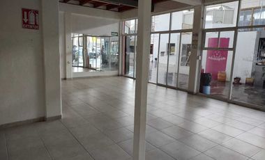 Local comercial en renta en Plaza Jurica, PLANTA BAJA