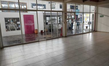 Local comercial en renta en Plaza Jurica, PLANTA BAJA