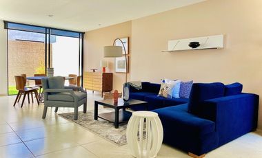 CASA EN VENTA EN ZIBATÁ, con opción a recámara en planta baja