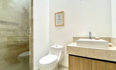 CASA EN VENTA EN ZIBATÁ, cocina separada, terraza y jardín