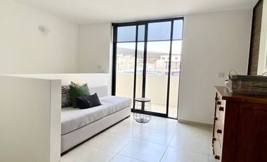 CASA EN VENTA EN ZIBATÁ, cocina separada, terraza y jardín
