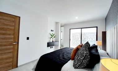 CASA EN VENTA EN ZIBATÁ, Querétaro, con opción a cuarta recámara en planta baja