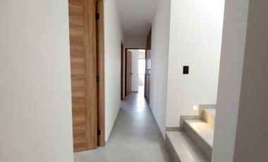 CASA EN VENTA EN ZIBATÁ, Querétaro, con opción a cuarta recámara en planta baja