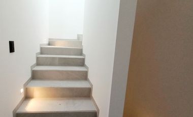 CASA EN VENTA EN ZIBATÁ, Querétaro, con opción a cuarta recámara en planta baja