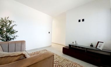 CASA EN VENTA EN ZIBATÁ, Querétaro, con opción a cuarta recámara en planta baja