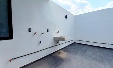 CASA EN VENTA EN ZIBATÁ, Querétaro, con opción a cuarta recámara en planta baja